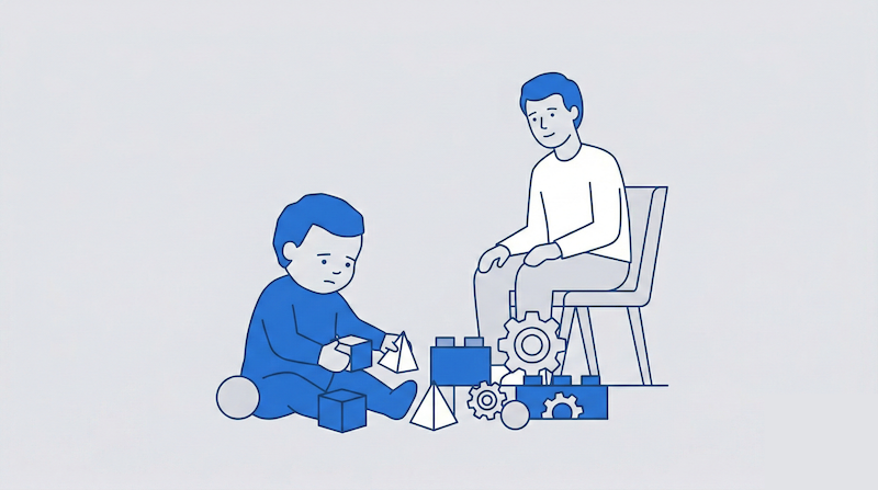 試行錯誤しながら図形で遊ぶ子どもを、親がすぐに答えを教えずに優しく見守っている様子を描いたフラットベクターイラスト。